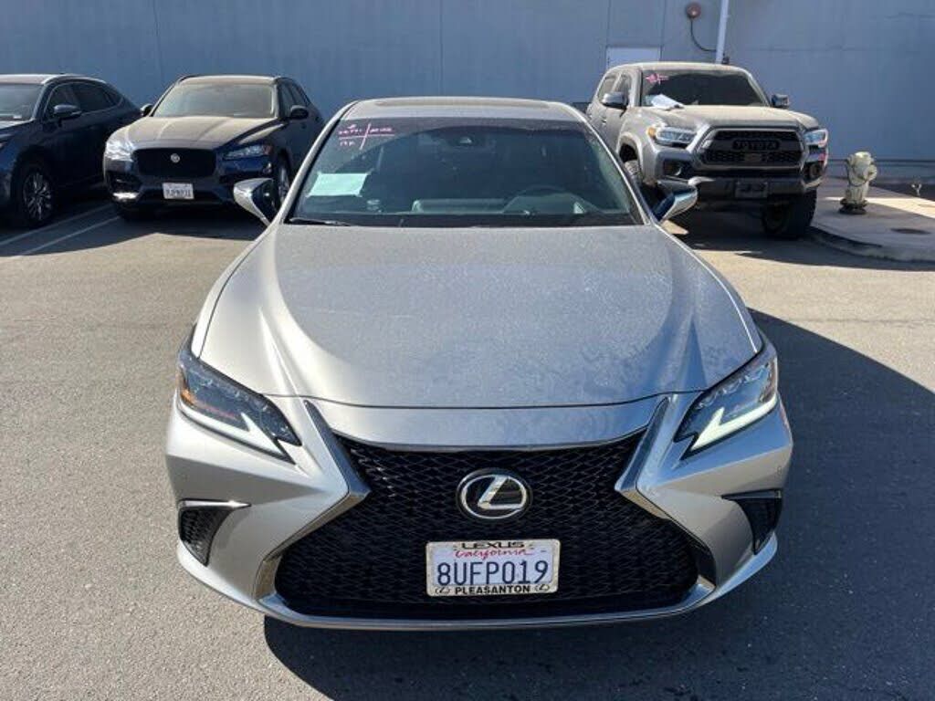 2021 LEXUS ES