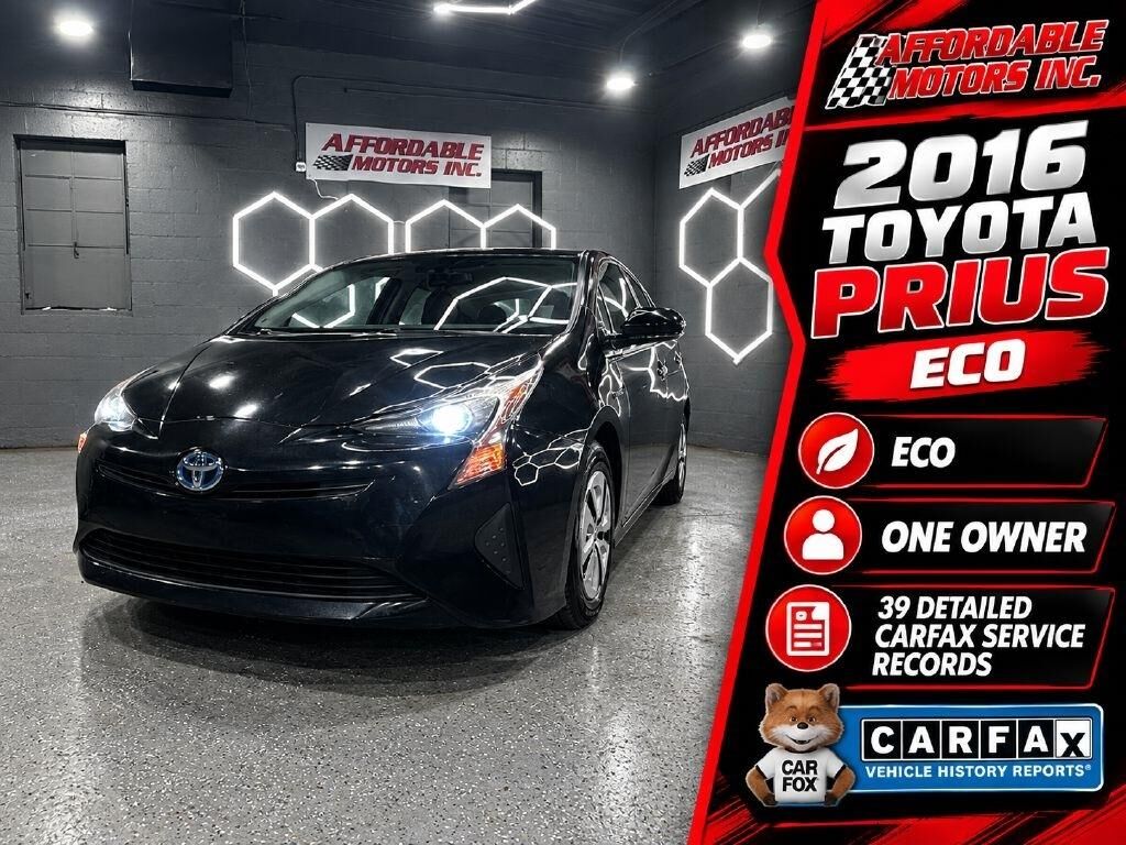 2016 TOYOTA PRIUS