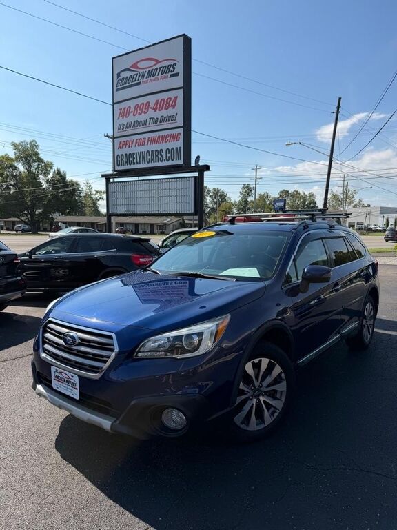 2017 SUBARU Outback