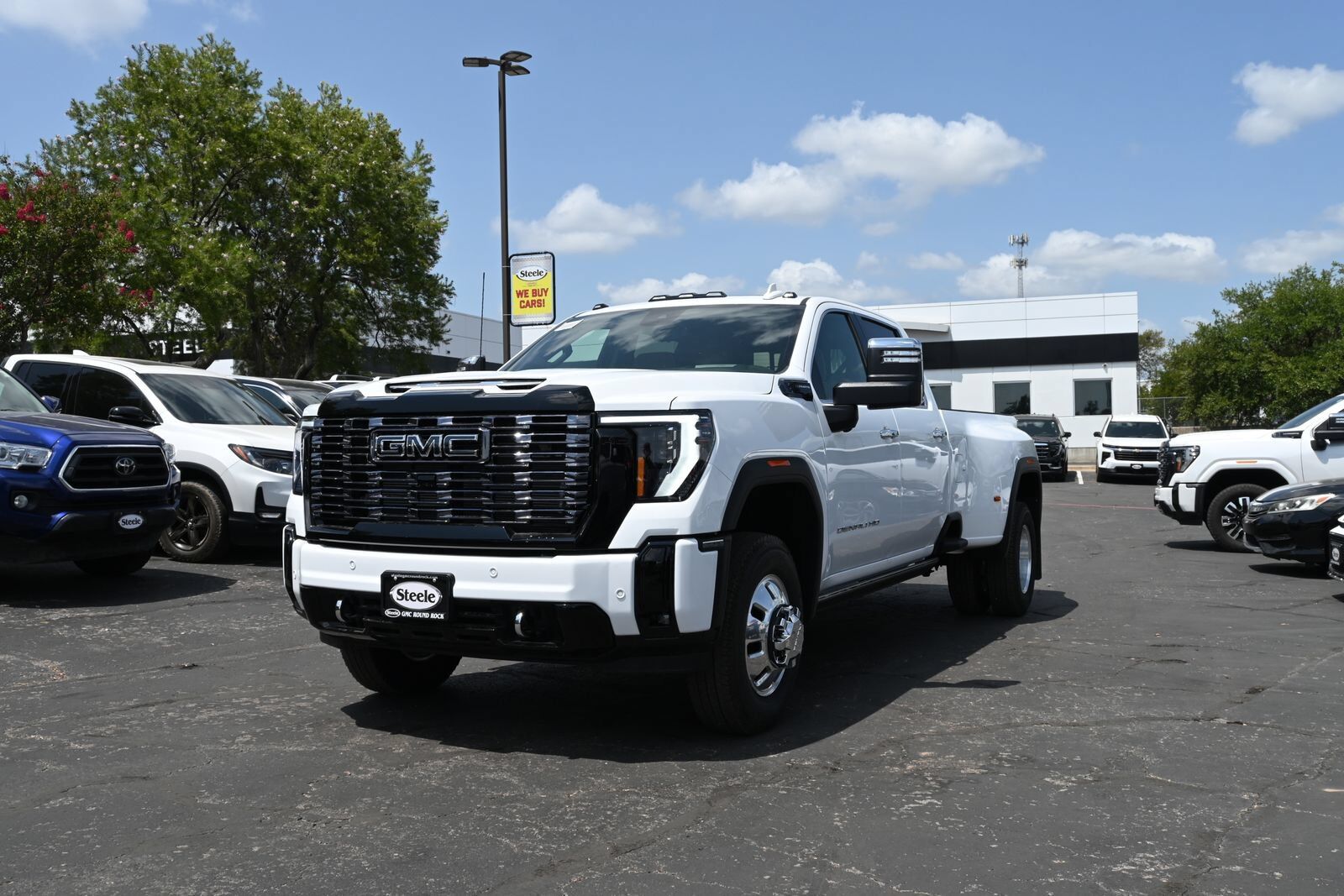 2026 GMC Sierra HD