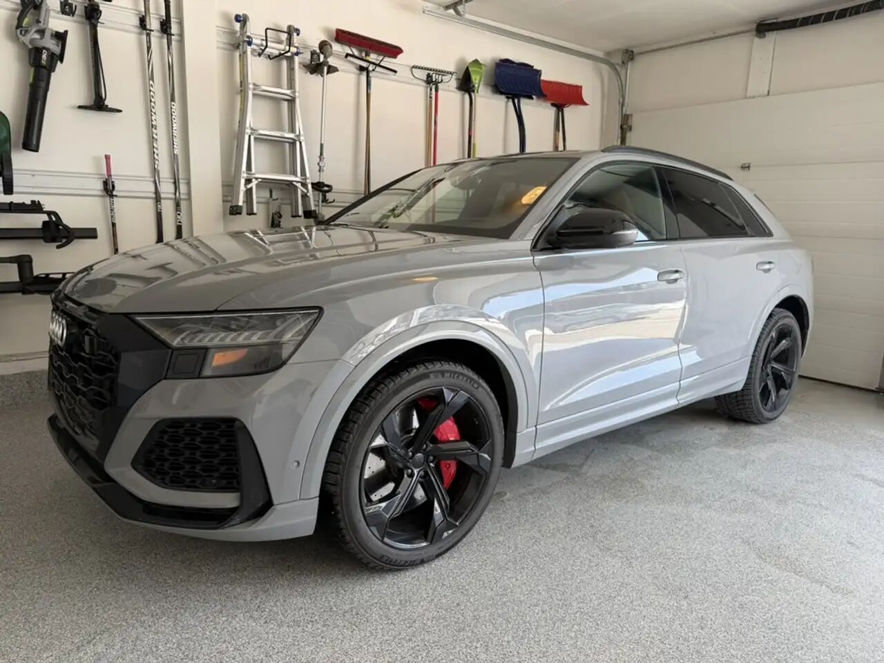 2024 Audi RS Q8