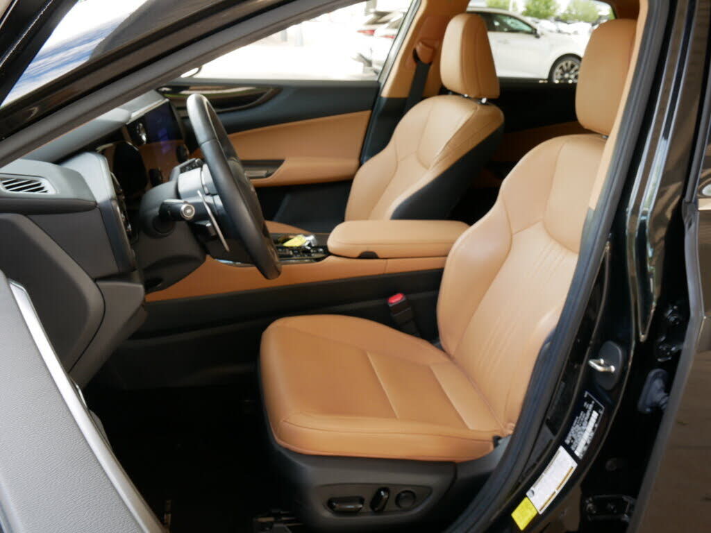 2024 Lexus NX