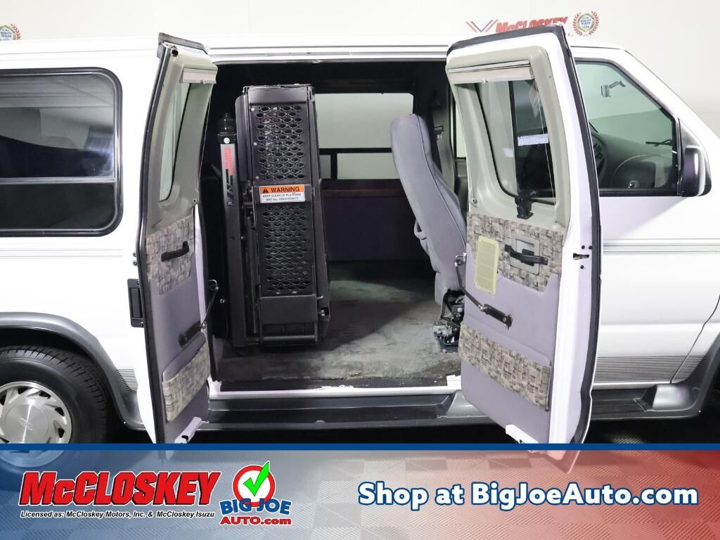2000 FORD E-150
