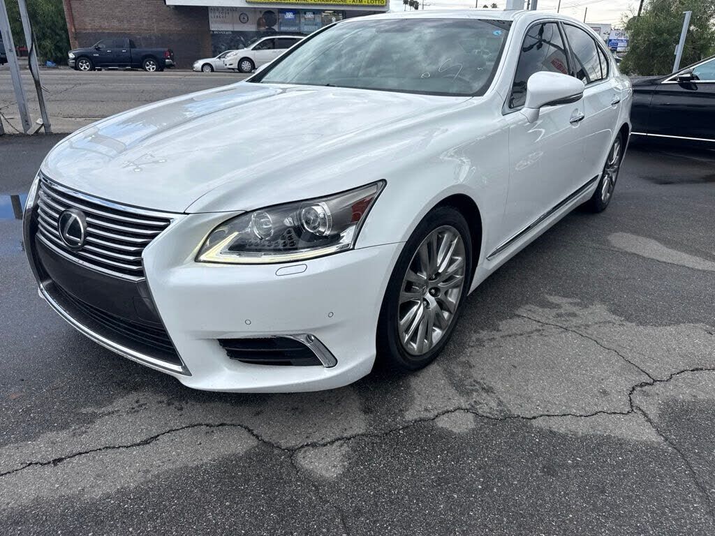 2014 Lexus LS