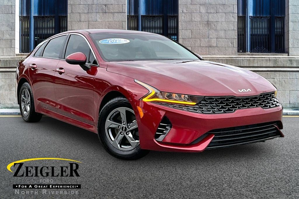 2022 KIA K5