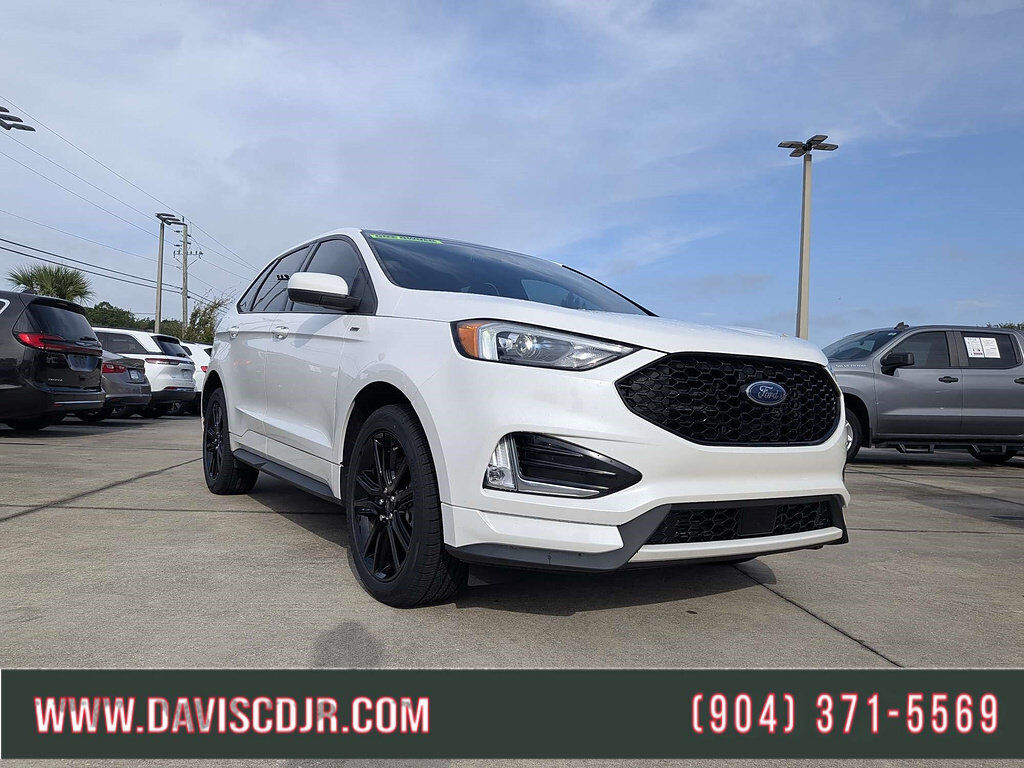 2022 FORD Edge
