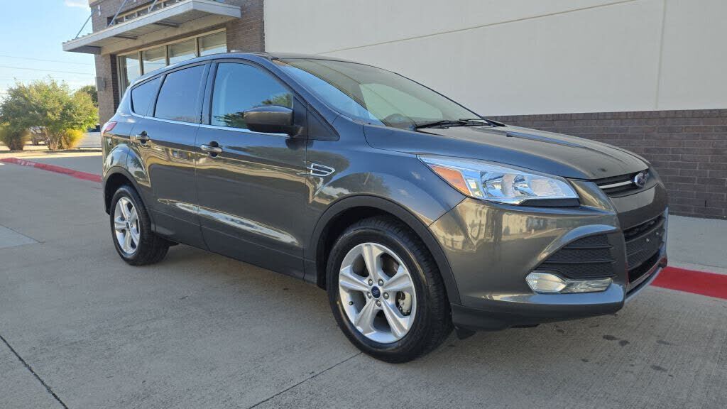 2016 FORD Escape