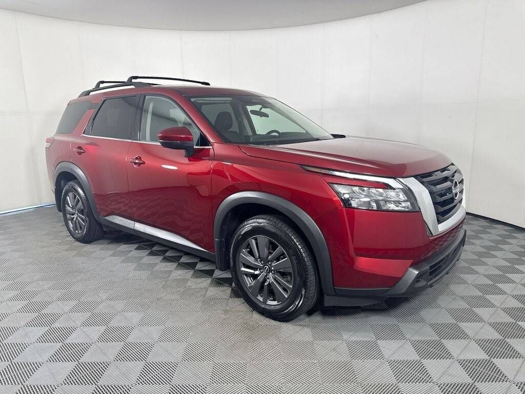2024 NISSAN Pathfinder