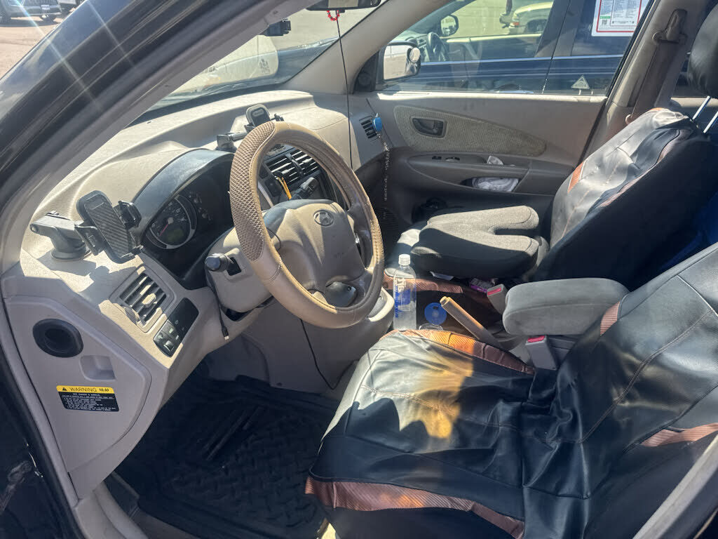 2005 HYUNDAI Tucson