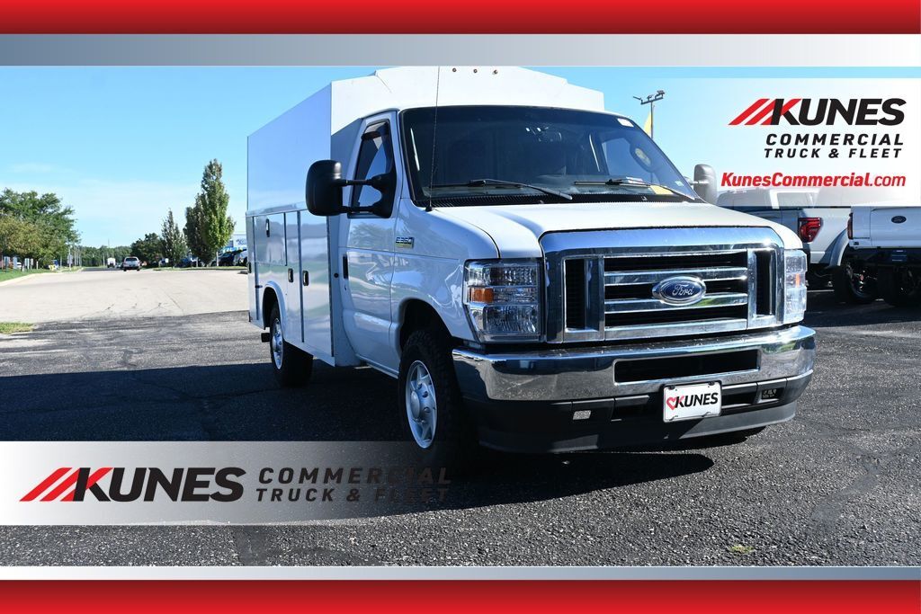 2021 FORD E-350