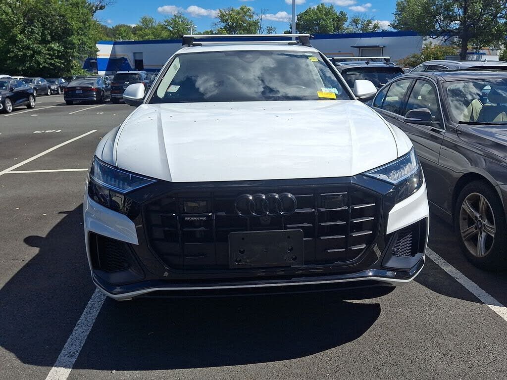 2023 Audi Q8