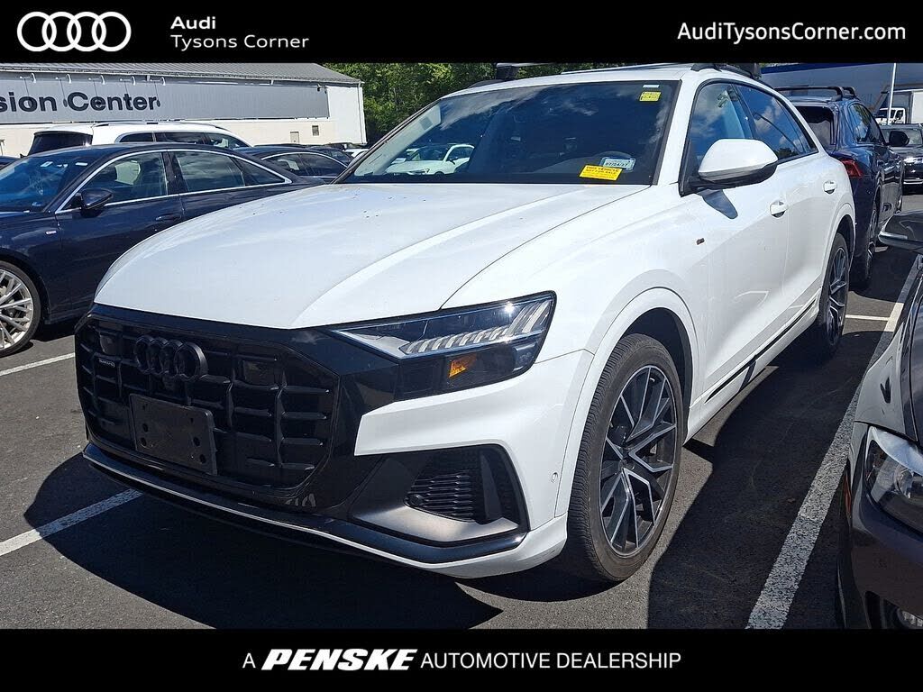2023 AUDI Q8