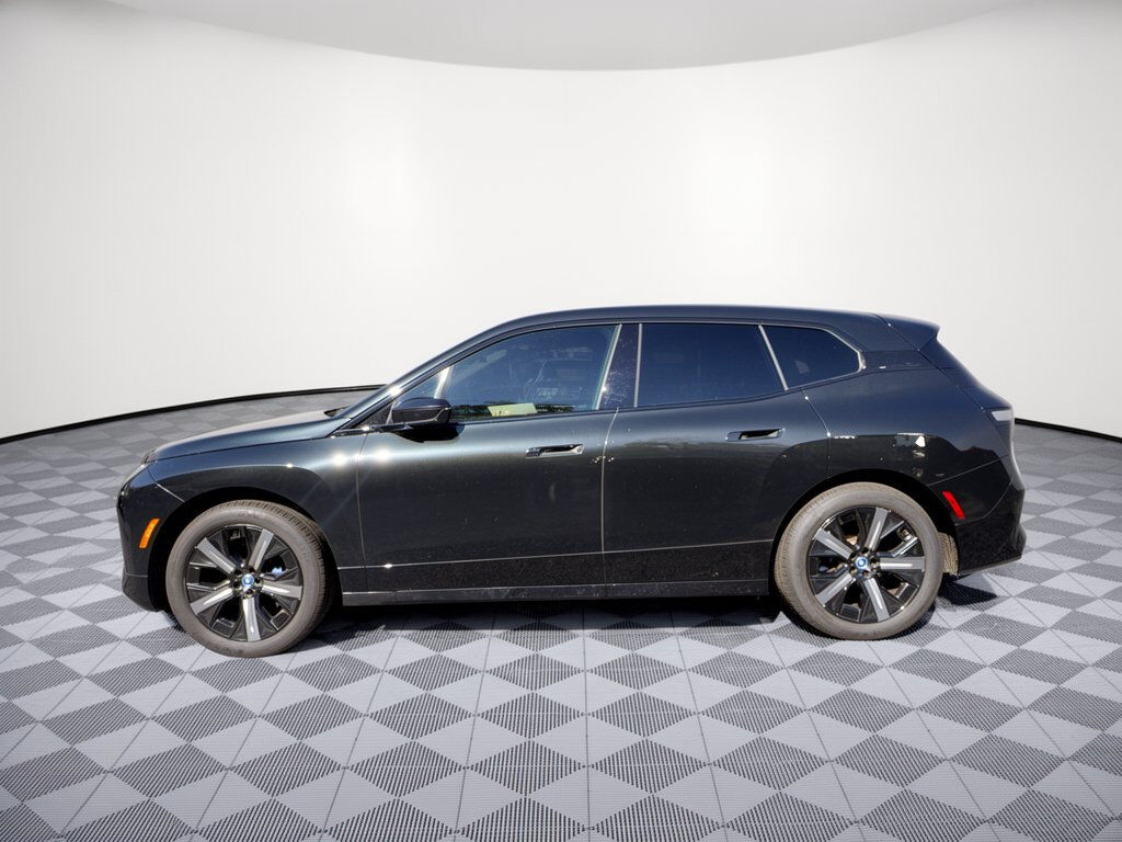 2024 BMW iX