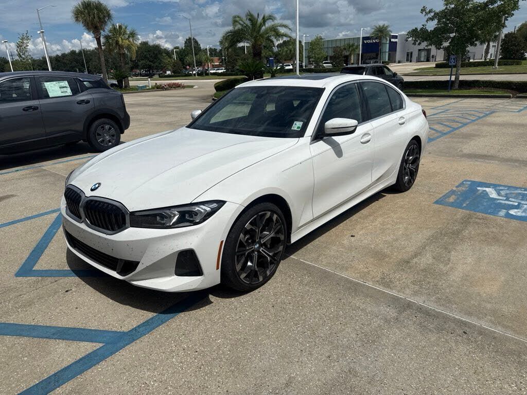 2025 BMW 330i