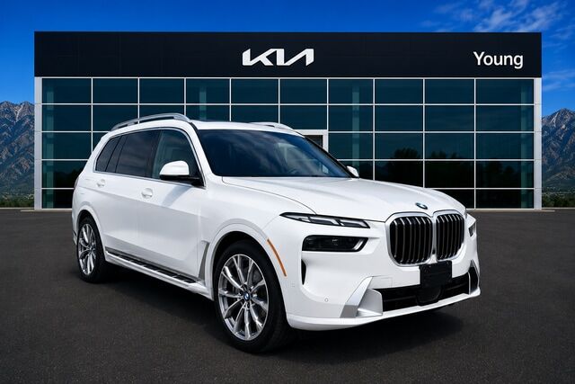 2025 BMW X7