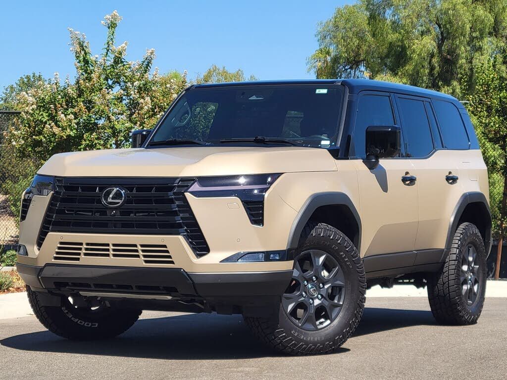 2024 LEXUS GX