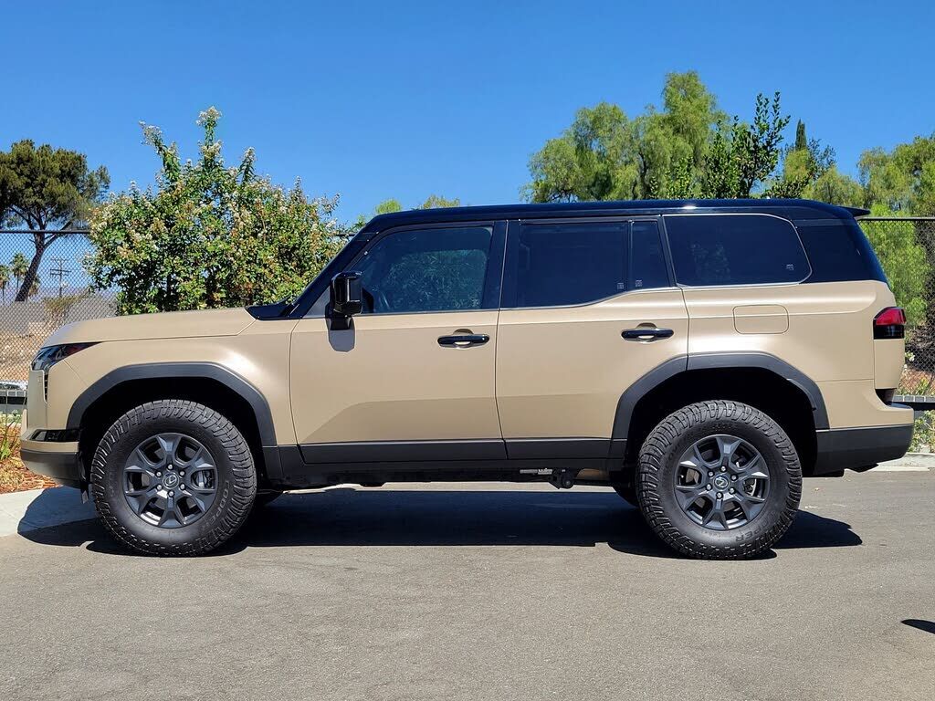 2024 Lexus GX