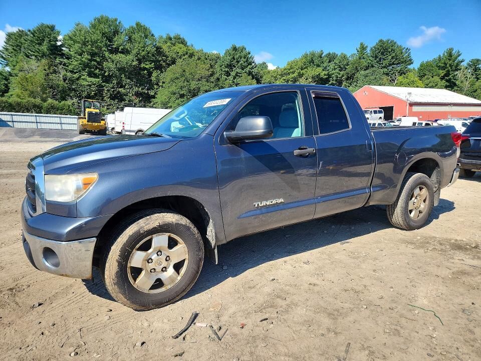 2010 TOYOTA Tundra