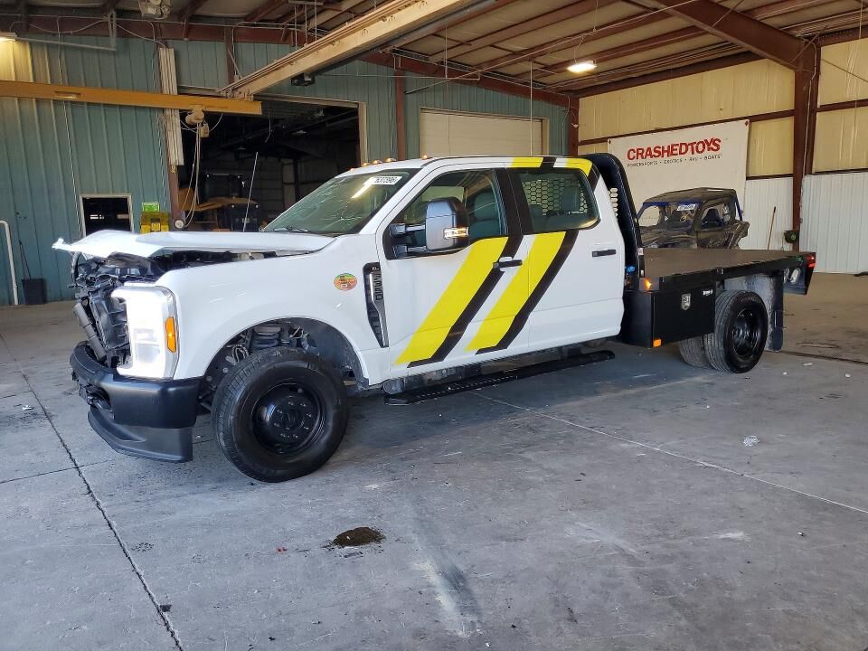 2025 FORD F-350
