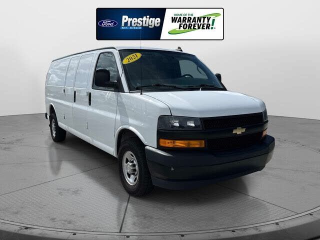 2021 CHEVROLET Express