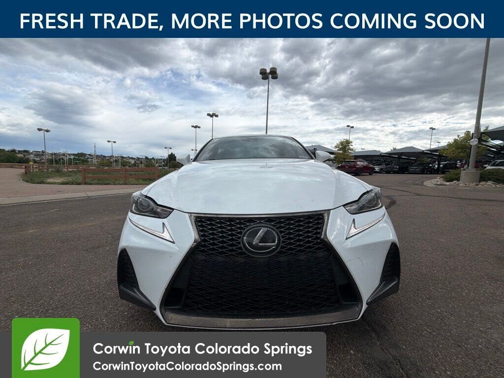 2019 Lexus IS