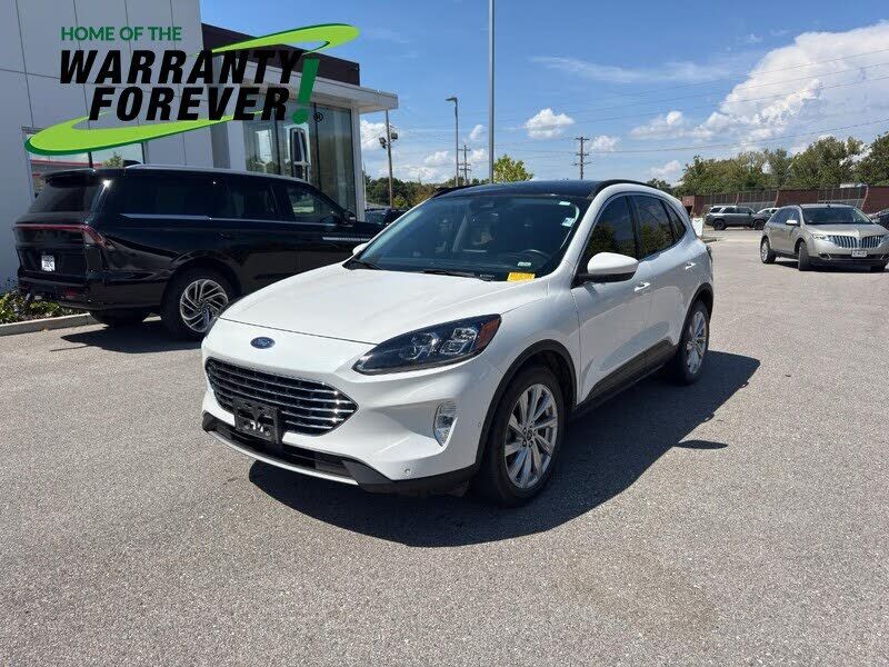 2022 FORD Escape