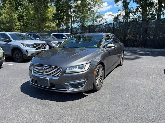 2017 LINCOLN MKZ
