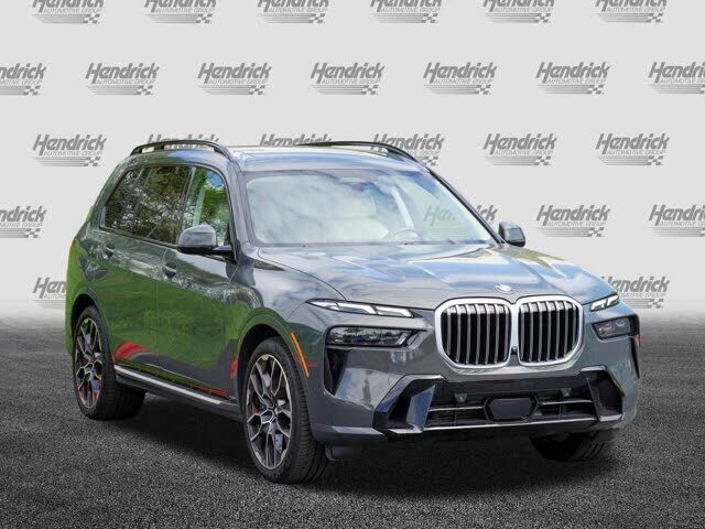 2024 BMW X7