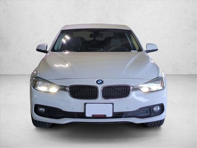 2017 BMW 320i