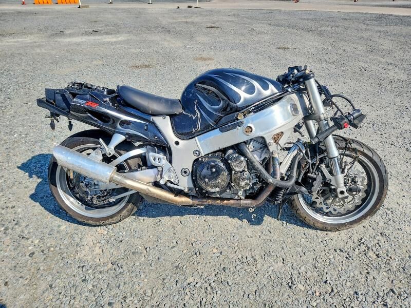 2002 SUZUKI GSX1300RK