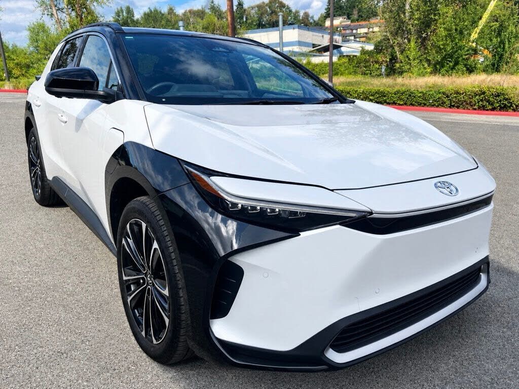 2023 TOYOTA bZ4X