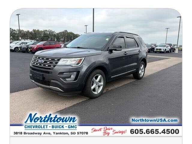 2017 FORD Explorer