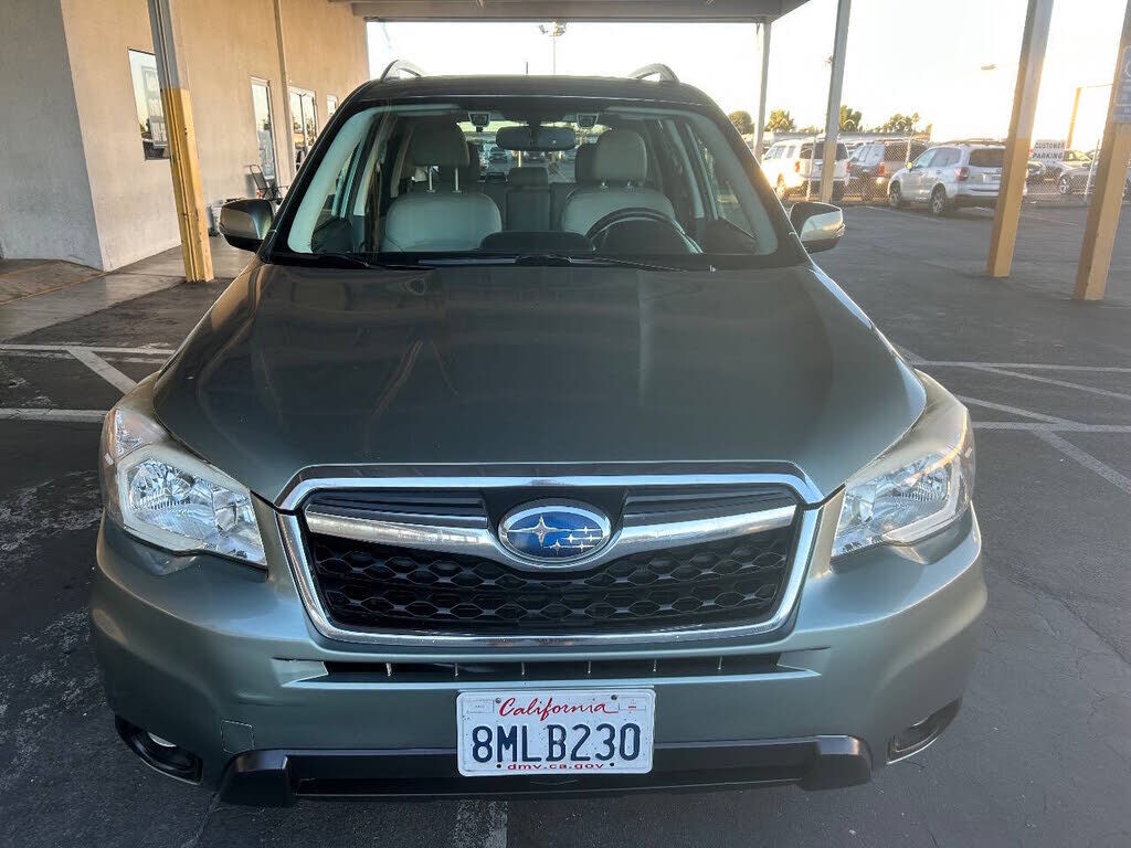 2015 SUBARU Forester