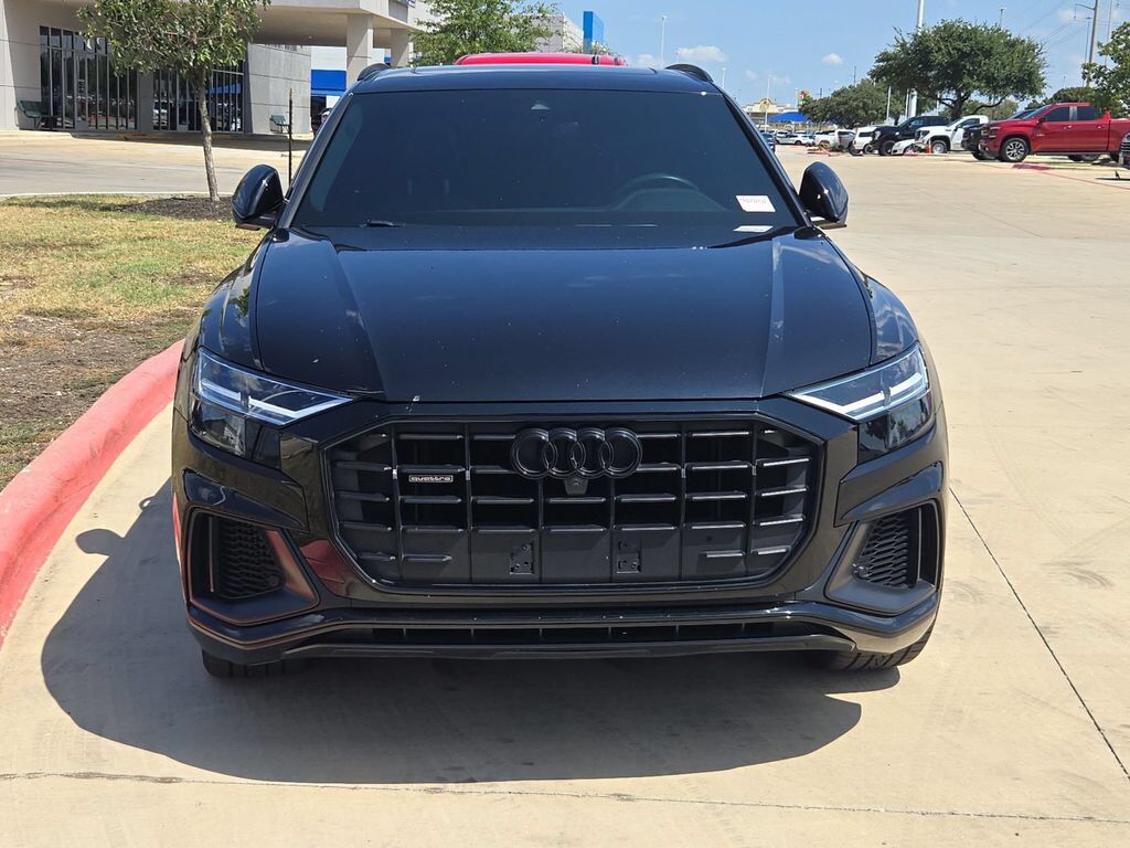 2021 Audi Q8