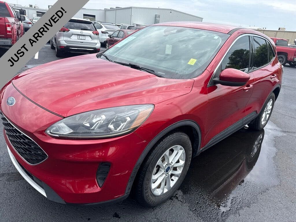 2020 FORD Escape