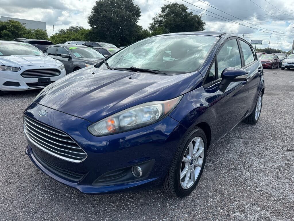 2016 FORD Fiesta