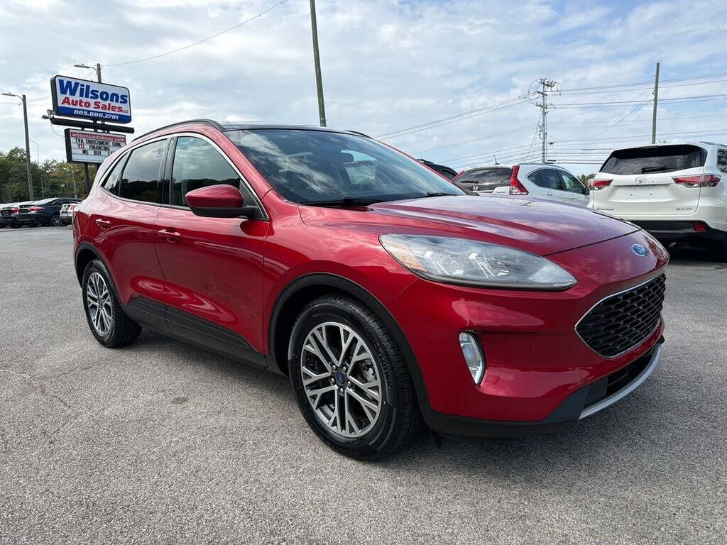 2020 FORD Escape