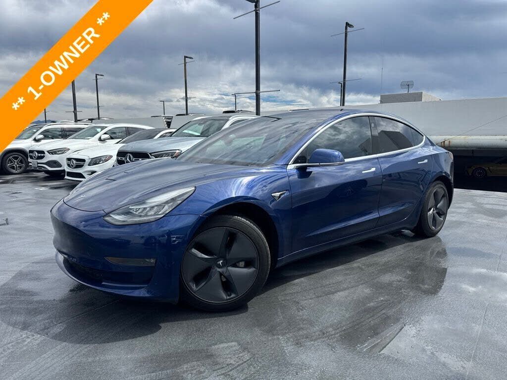 2019 TESLA Model 3