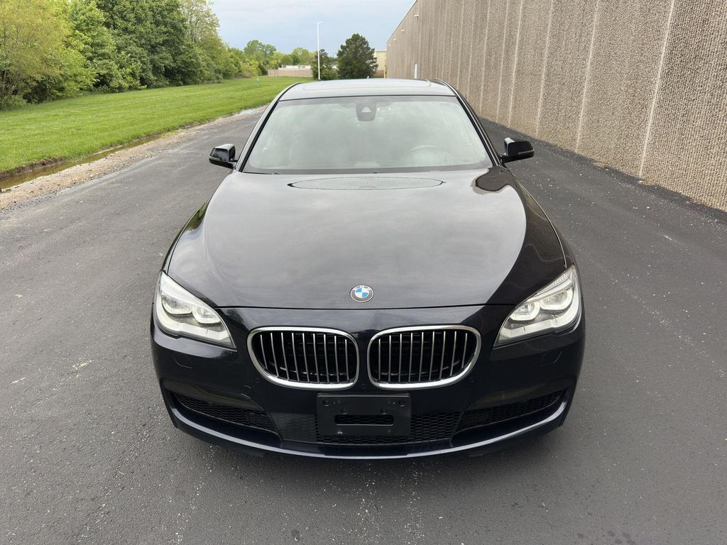 2015 BMW 750i / ALPINA B7