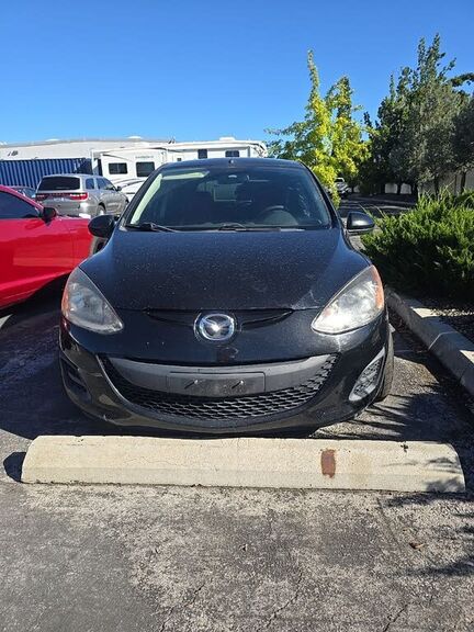 2011 MAZDA Mazda2
