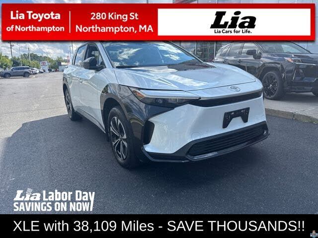 2024 TOYOTA bZ4X