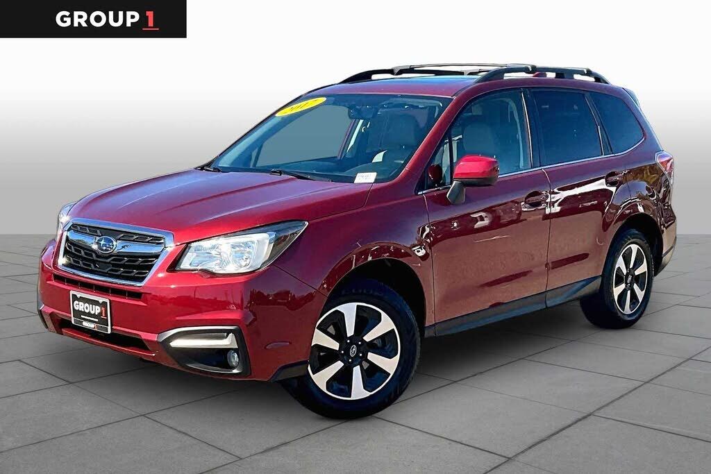 2017 SUBARU Forester