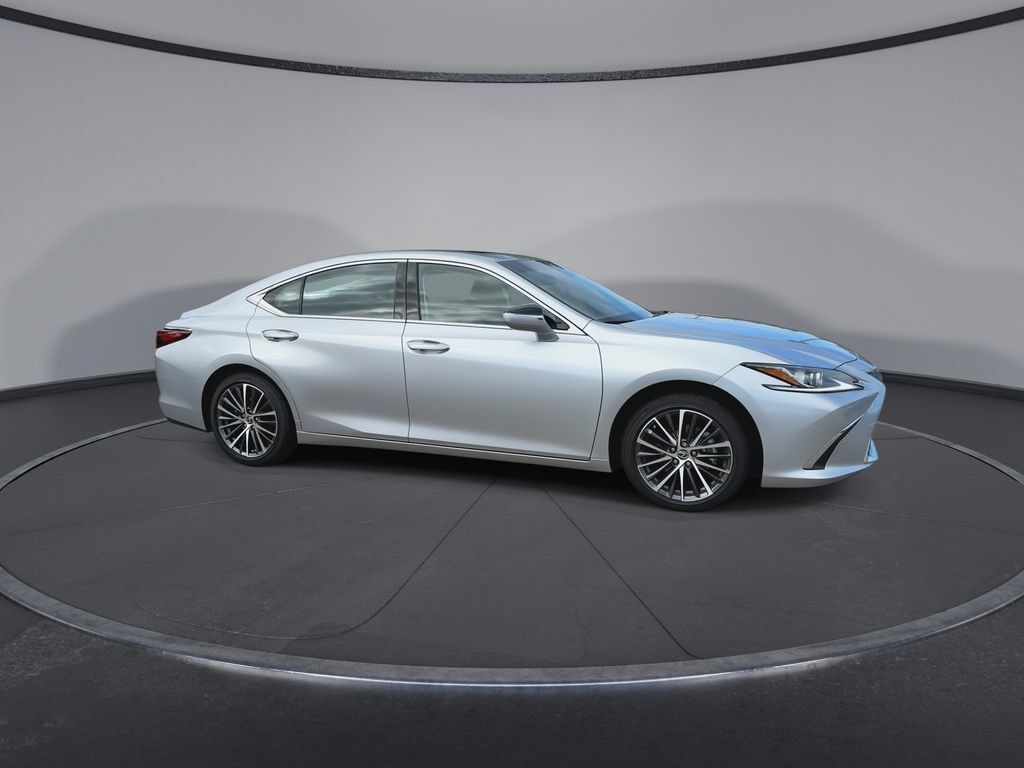 2025 Lexus ES