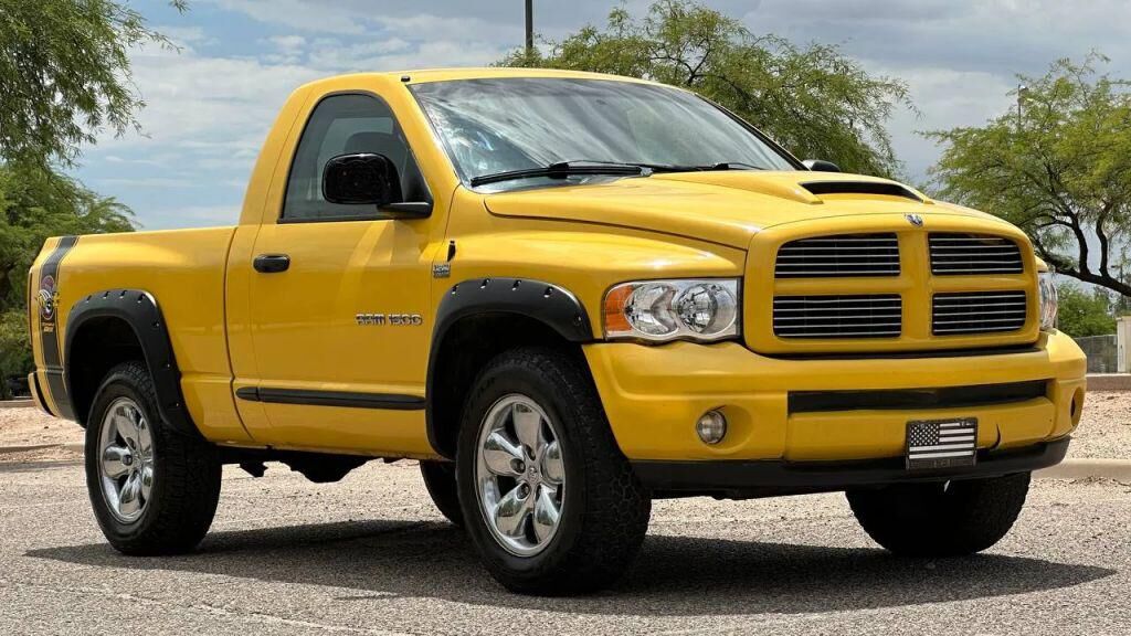 2004 DODGE Ram