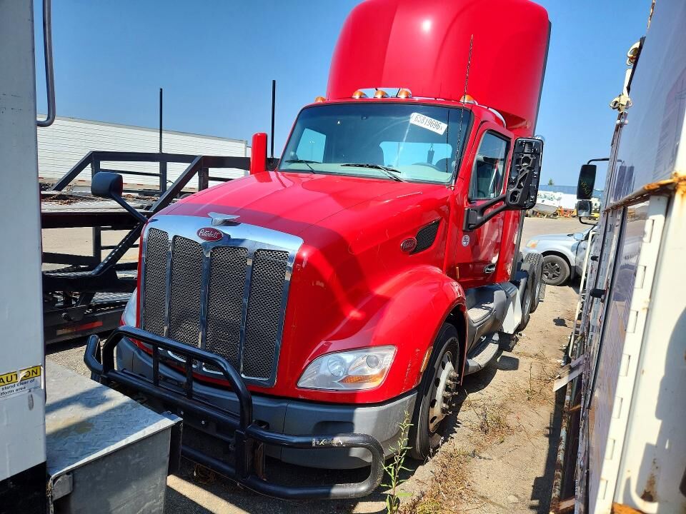 2021 PETERBILT 579