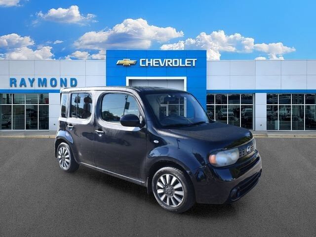 2012 NISSAN Cube