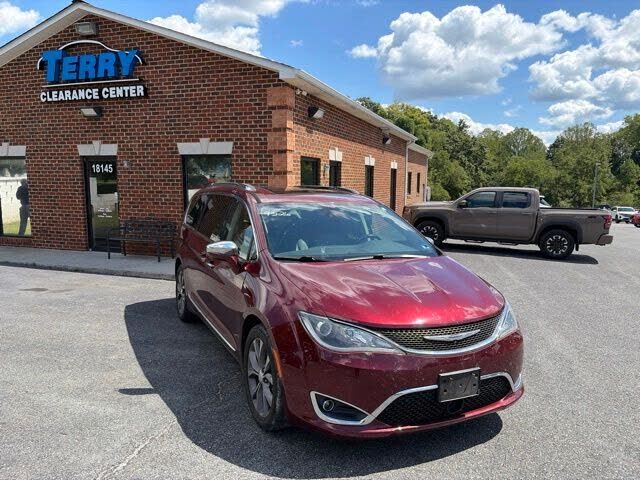 2017 CHRYSLER Pacifica