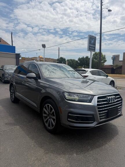 2018 AUDI Q7