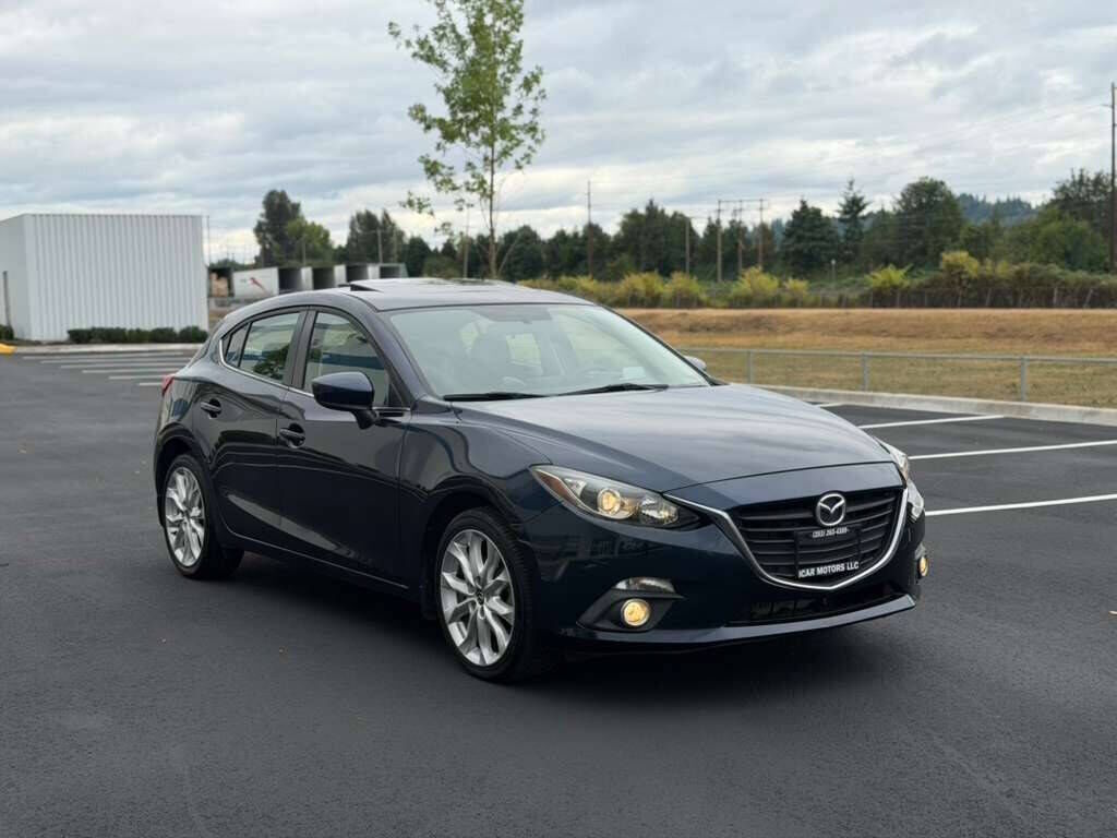 2015 MAZDA Mazda3