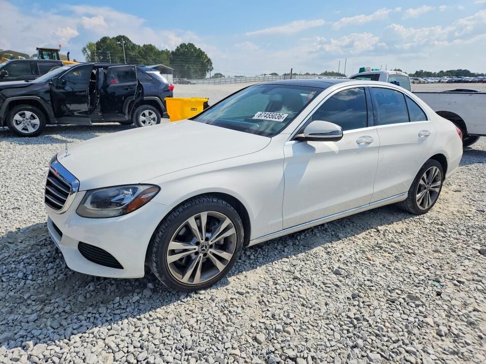 2017 MERCEDES-BENZ C-Class